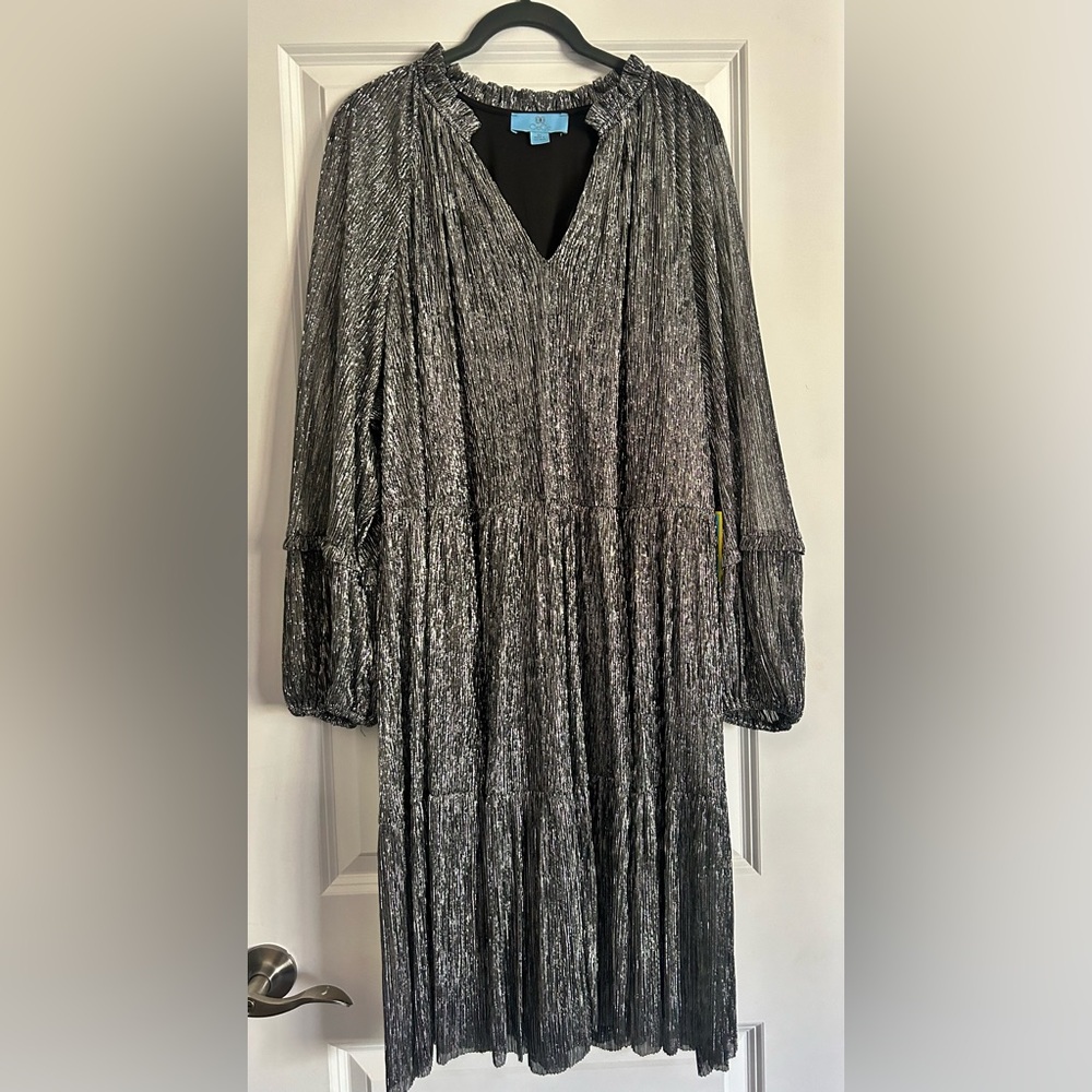 CeCe | V Neck Lurex Babydoll Dress | Gray | 2X